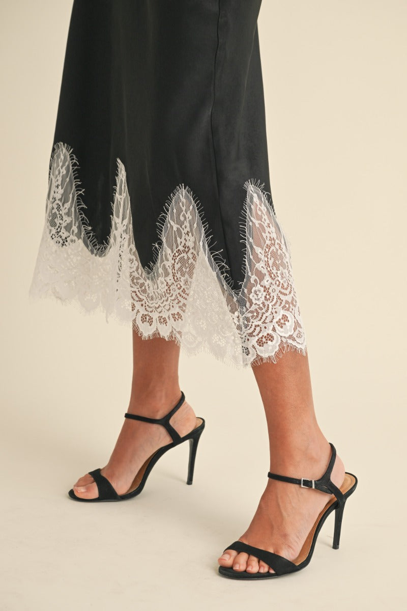 Sylvia Lace Trim Skirt – FR & Company