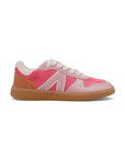 Vesta Sneaker