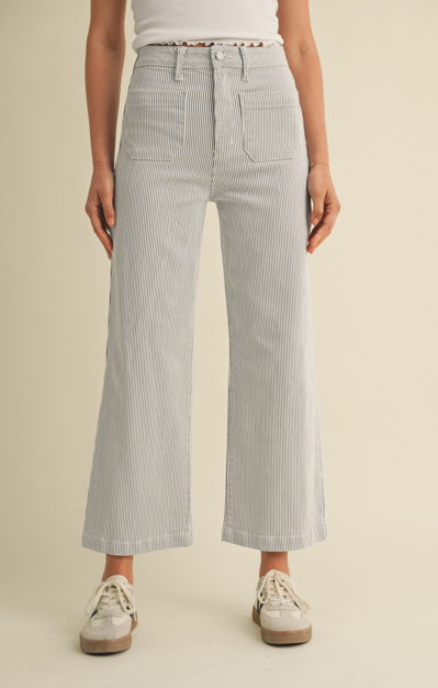 Patch Pocket Wide Leg Denim