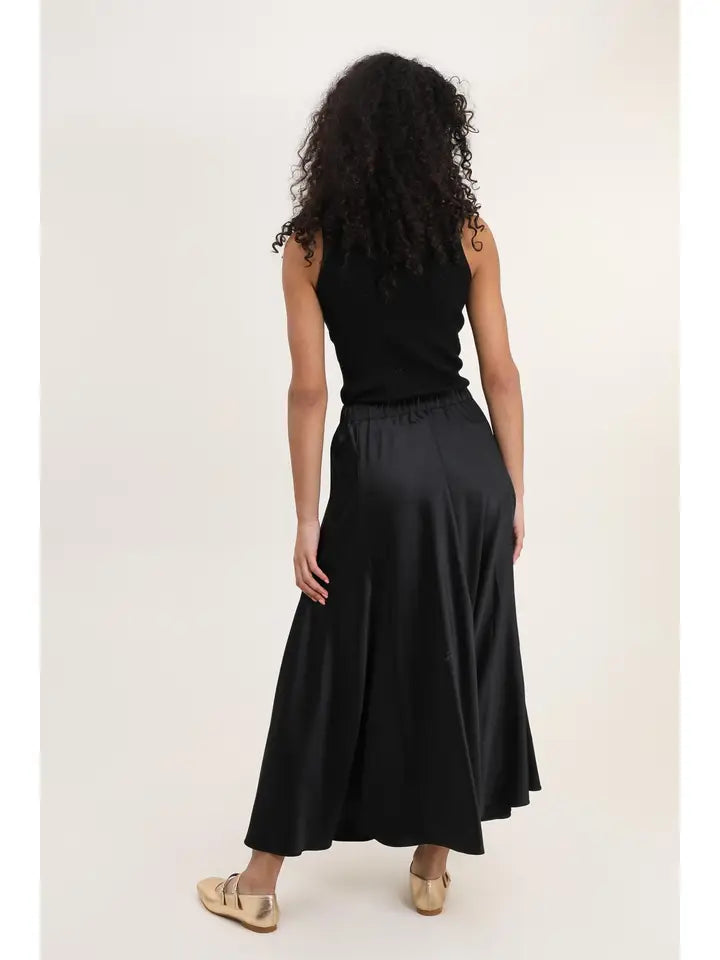 Tiare Thick Satin Skirt