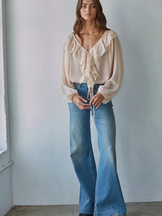 Claire Chiffon Ruffle Top – FR & Company