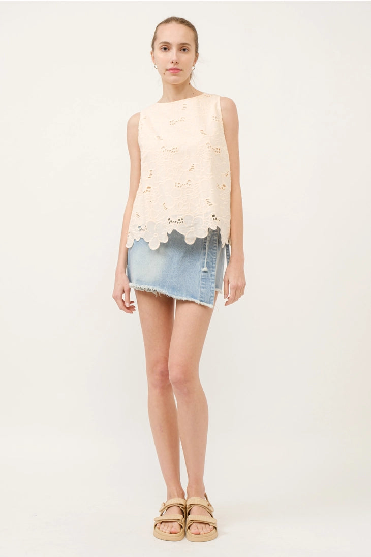 Flora Embroidered Top- FINAL SALE ITEM