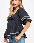 Leslie Sweetheart Embroidered Top