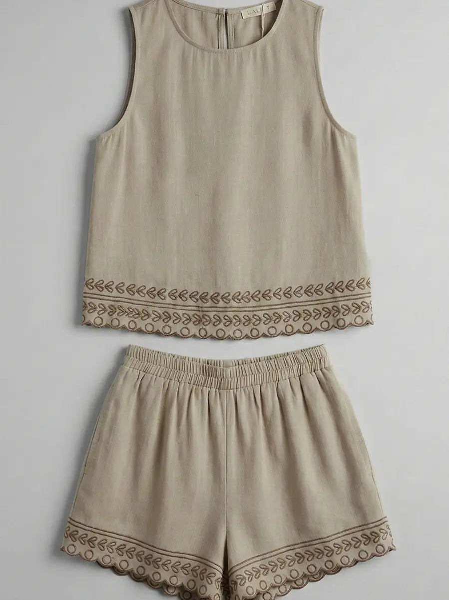 Sophie Scallop Hem Shorts – FR & Company